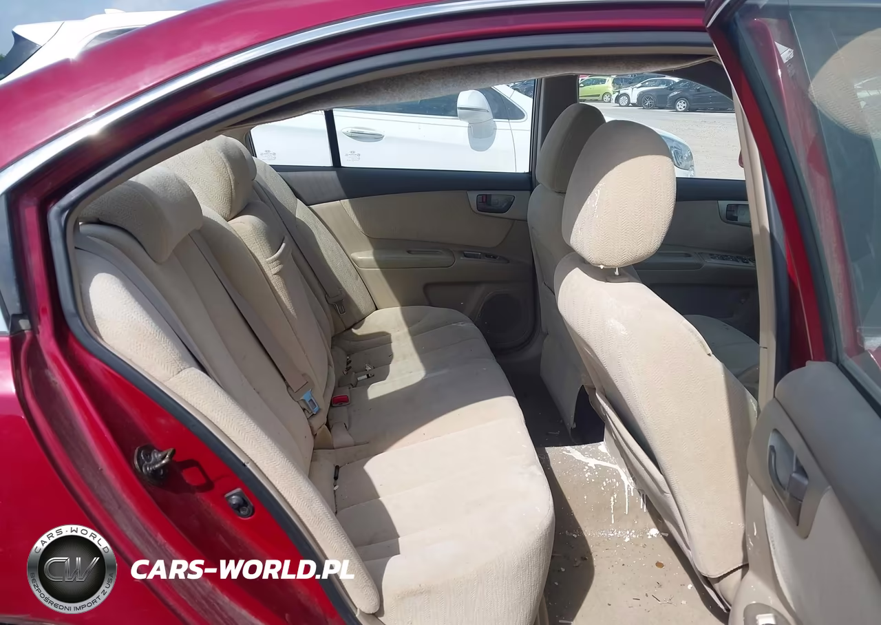 2007 Kia Optima Lx VIN:KNAGE123275111883 - 8