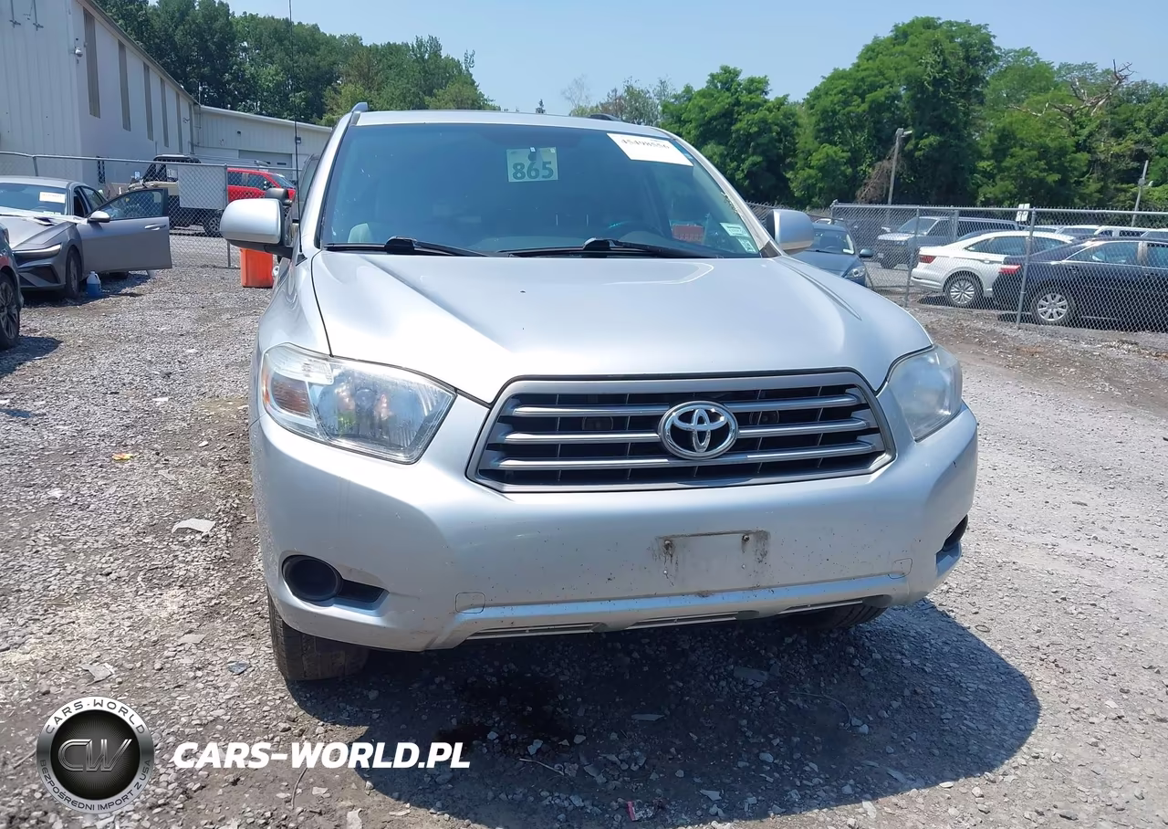 2010 Toyota Highlander Base V6 VIN:5TDBK3EH9AS011709 - 12