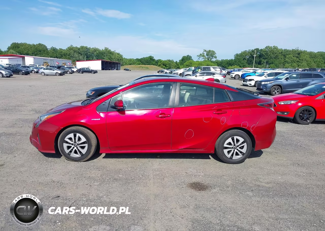 2017 Toyota Prius Four VIN:JTDKARFU6H3527801 - 14