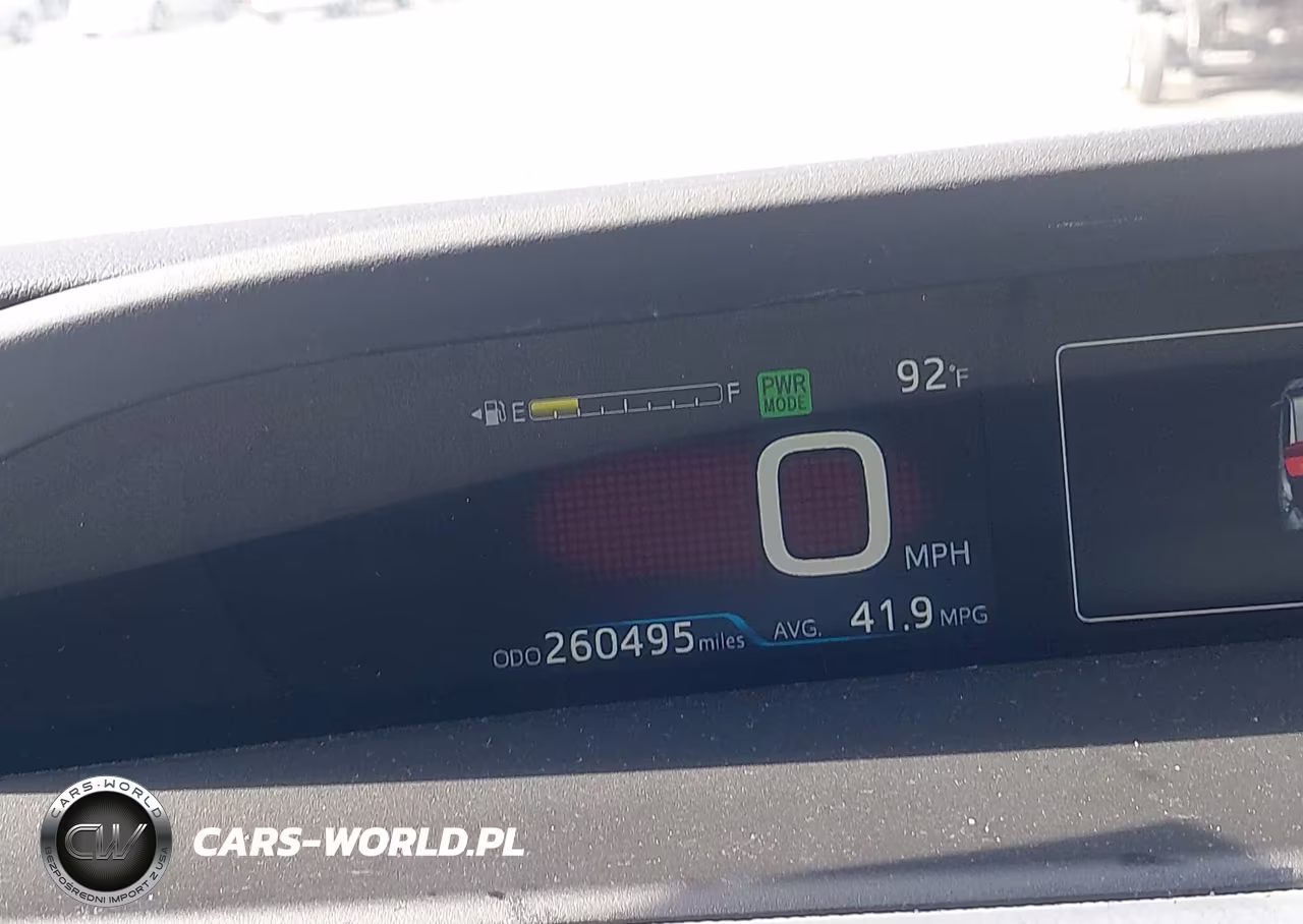 2017 Toyota Prius Four VIN:JTDKARFU6H3527801 - 15
