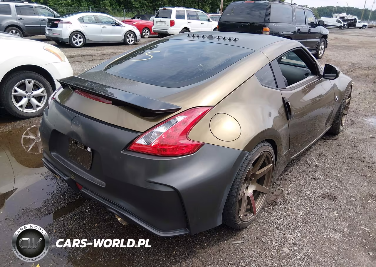 2013 Nissan 370Z Touring VIN:JN1AZ4EH9DM880682 - 4