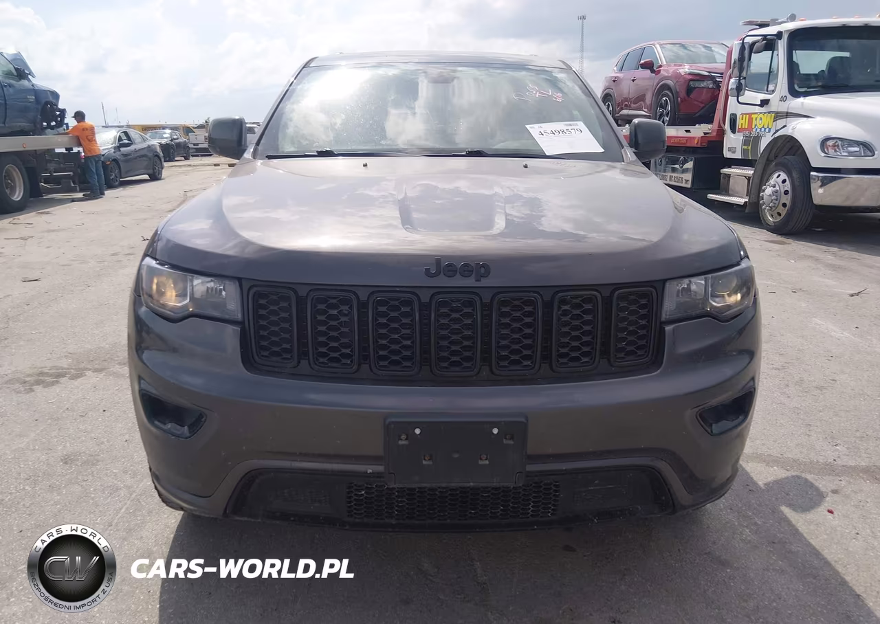 2017 Jeep Grand Cherokee Altitude 4X4 VIN:1C4RJFAG4HC759926 - 12