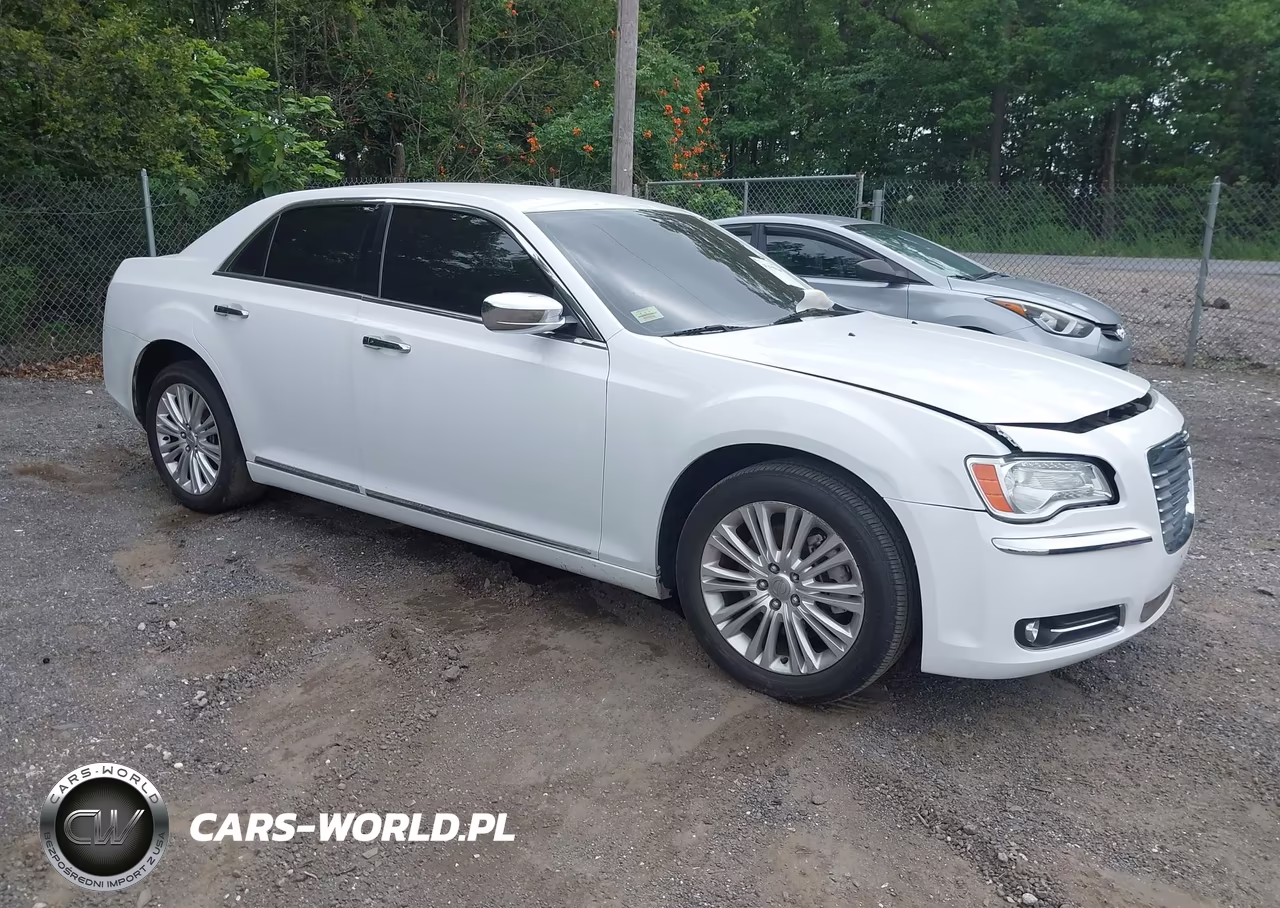 2014 Chrysler 300C Awd – zdjęcie 1 z 15