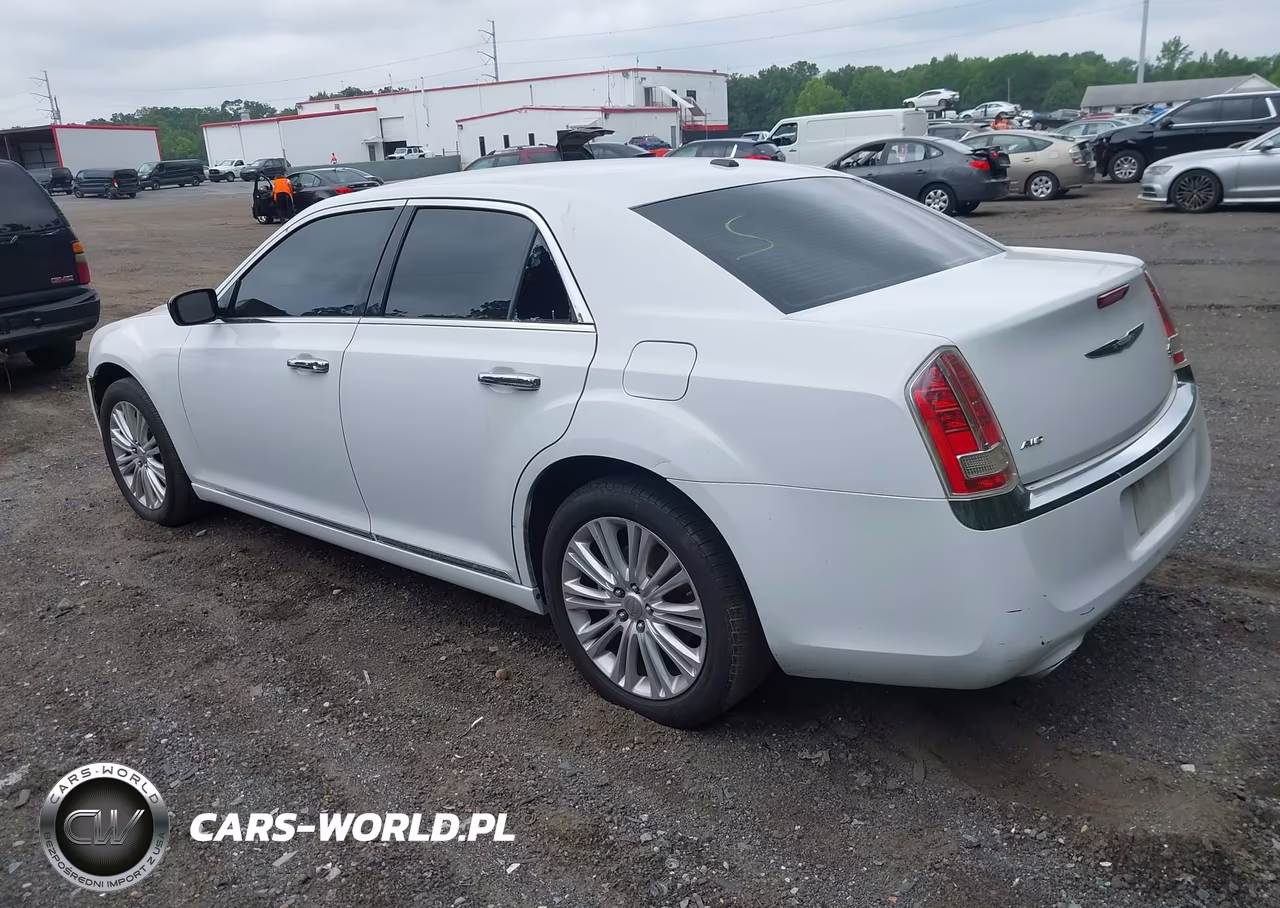 2014 Chrysler 300C Awd VIN:2C3CCAKG4EH376910 - 3