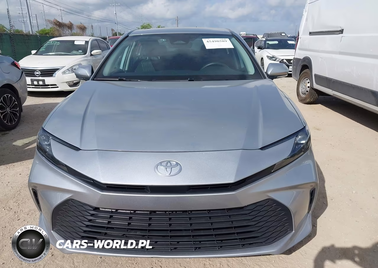 2025 Toyota Camry Le VIN:4T1DAACK3SU085649 - 6