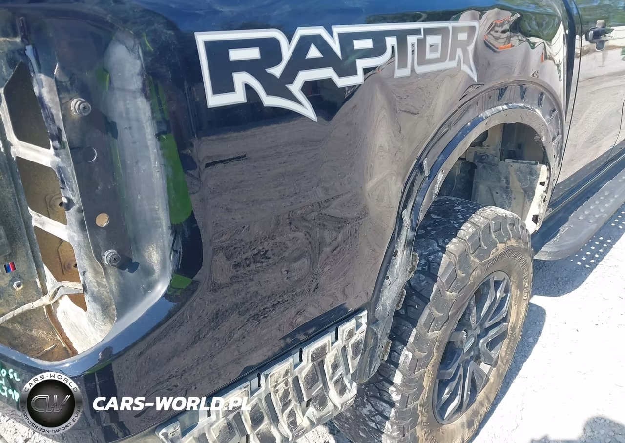 2024 Ford Ranger Raptor VIN:1FTER4LR8RLE06892 - 17