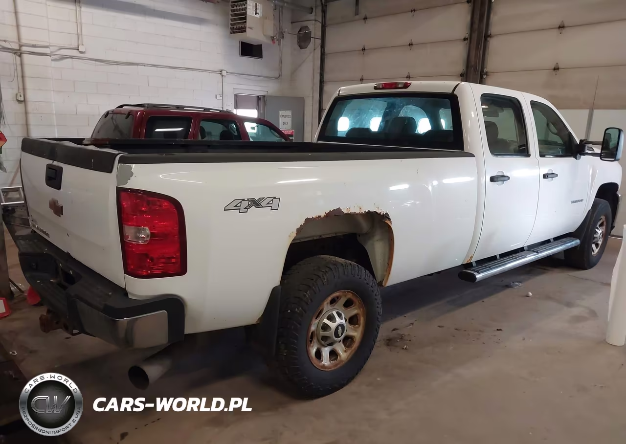 2013 Chevrolet Silverado 3500Hd Work Truck VIN:1GC4KZC84DF114748 - 4
