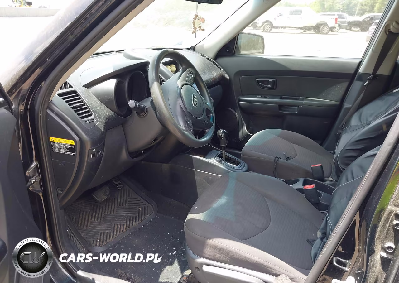2013 Kia Soul VIN:KNDJT2A59D7613586 - 5
