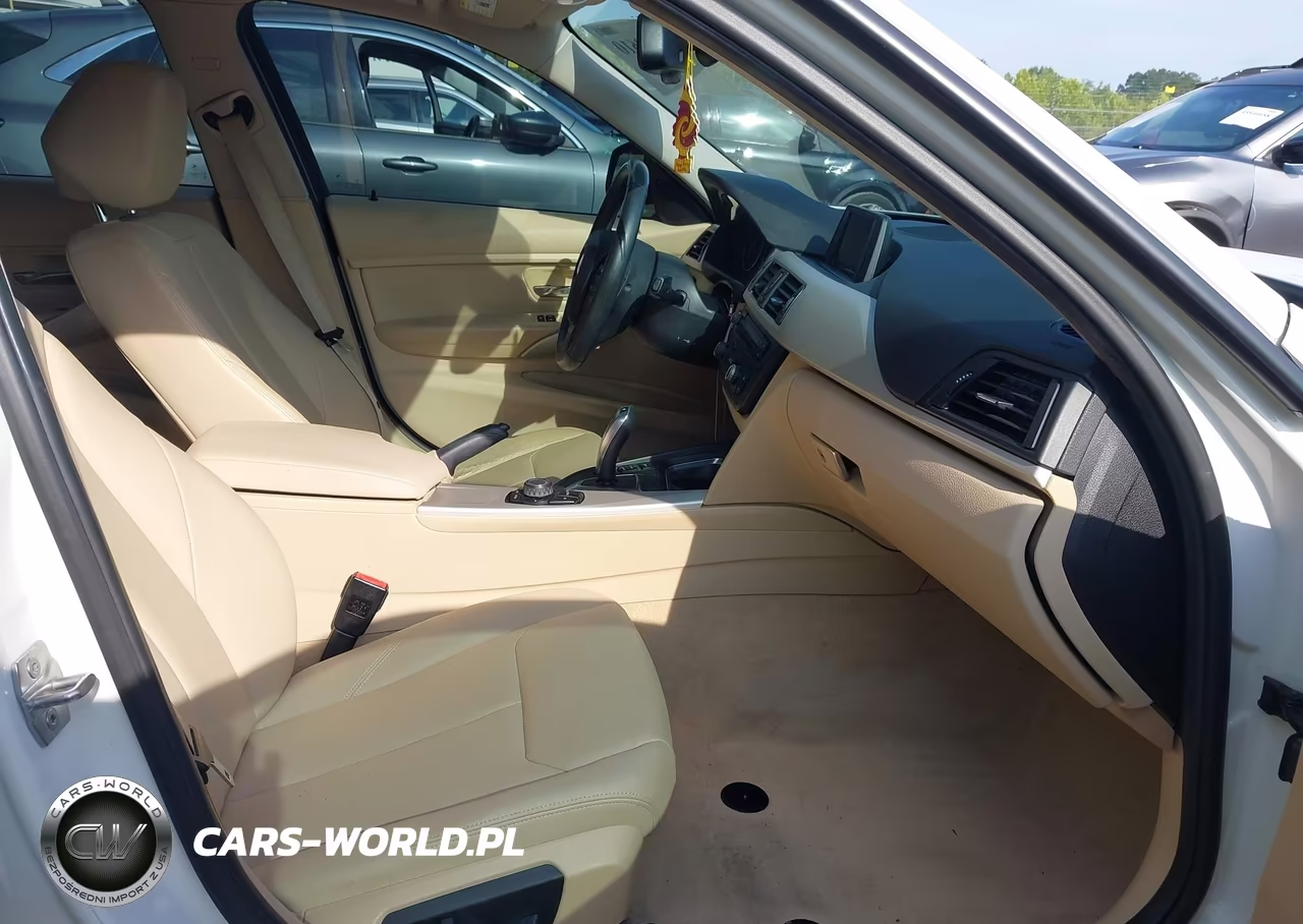 2015 BMW 320I xDrive VIN:WBA3C3C55FP664952 - 5