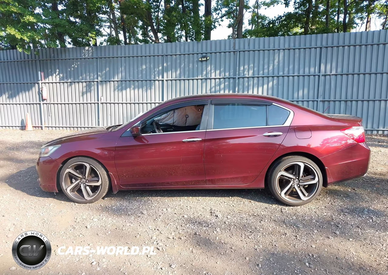 2015 Honda Accord Sport VIN:1HGCR2F53FA109915 - 14