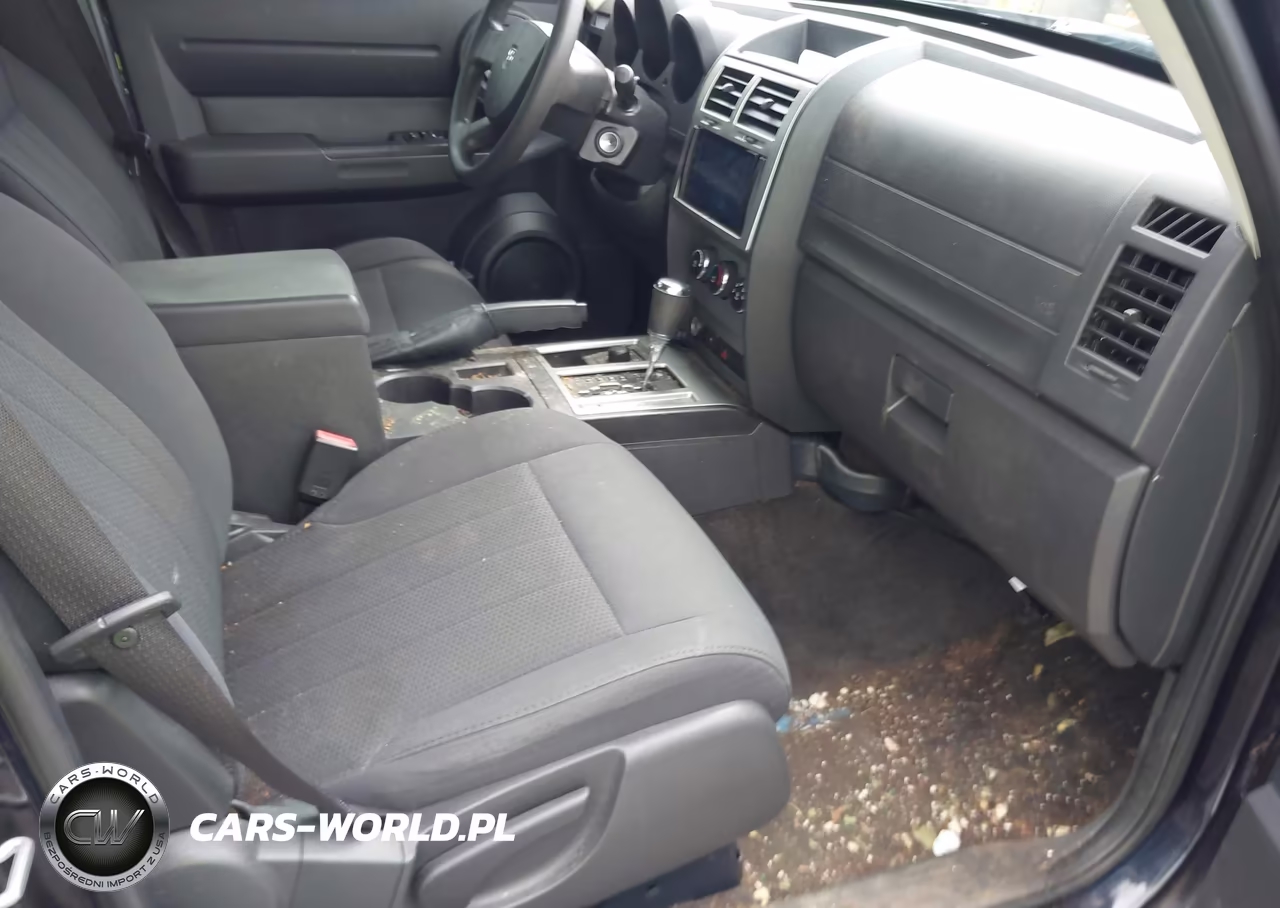 2011 Dodge Nitro Heat VIN:1D4PU4GK3BW542066 - 5