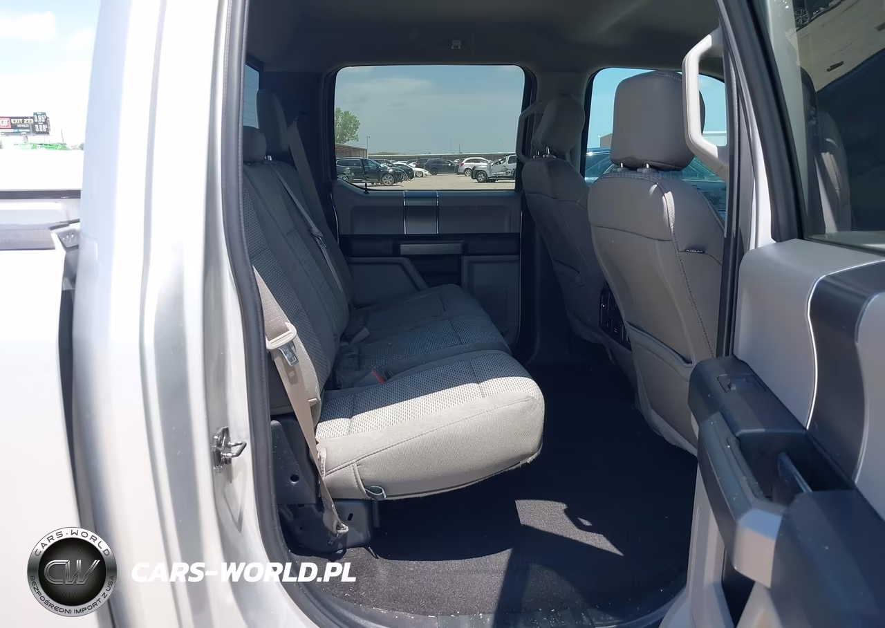 2019 Ford F-150 Xlt VIN:1FTFW1E13KFC64331 - 8