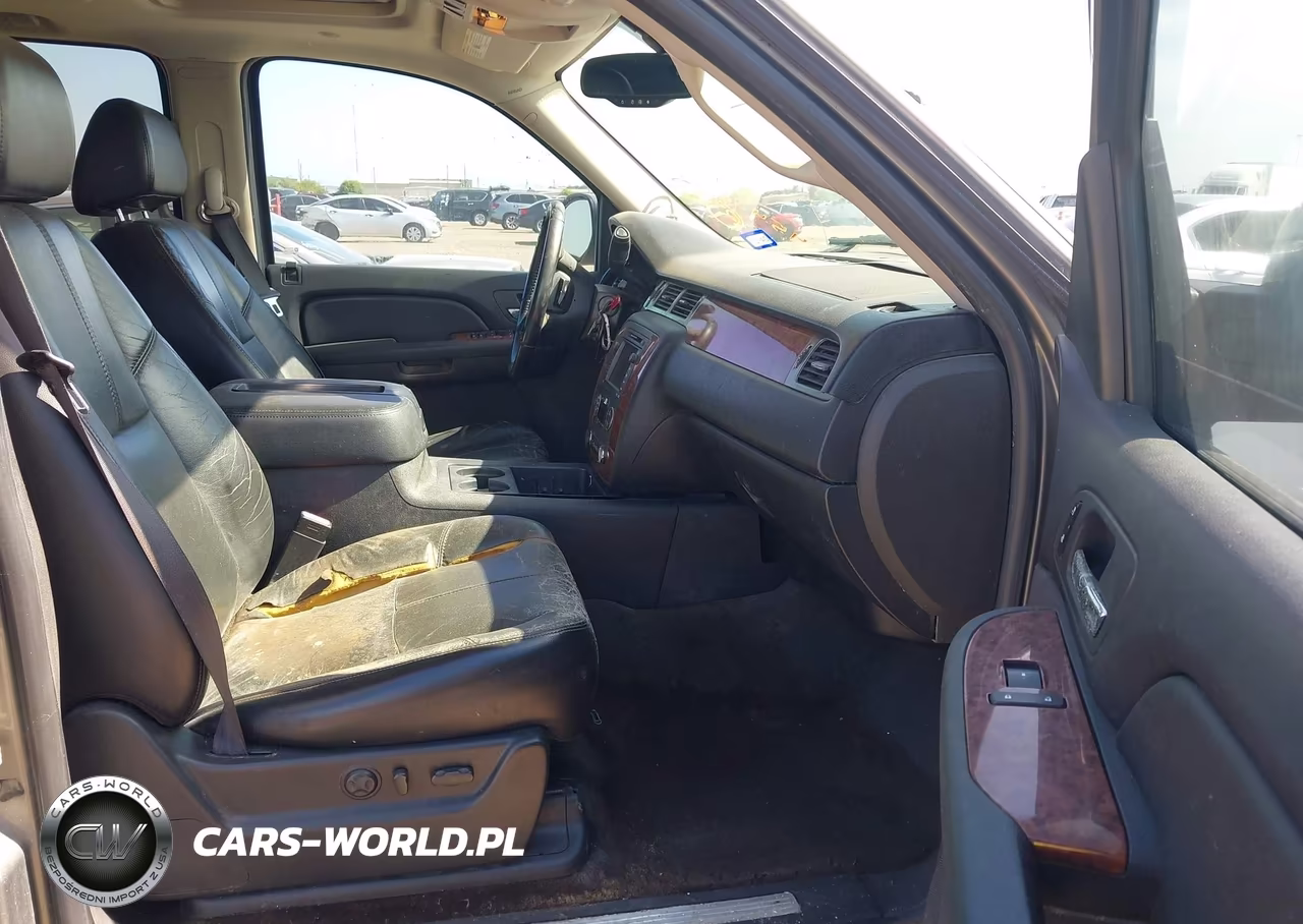 2007 Chevrolet Tahoe Lt VIN:1GNFC13J67R297803 - 5