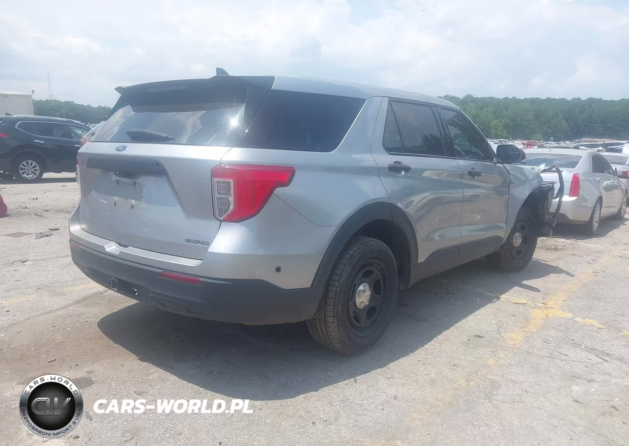 2022 Ford Police Interceptor Utility VIN:1FM5K8AC6NGB73801 - 4