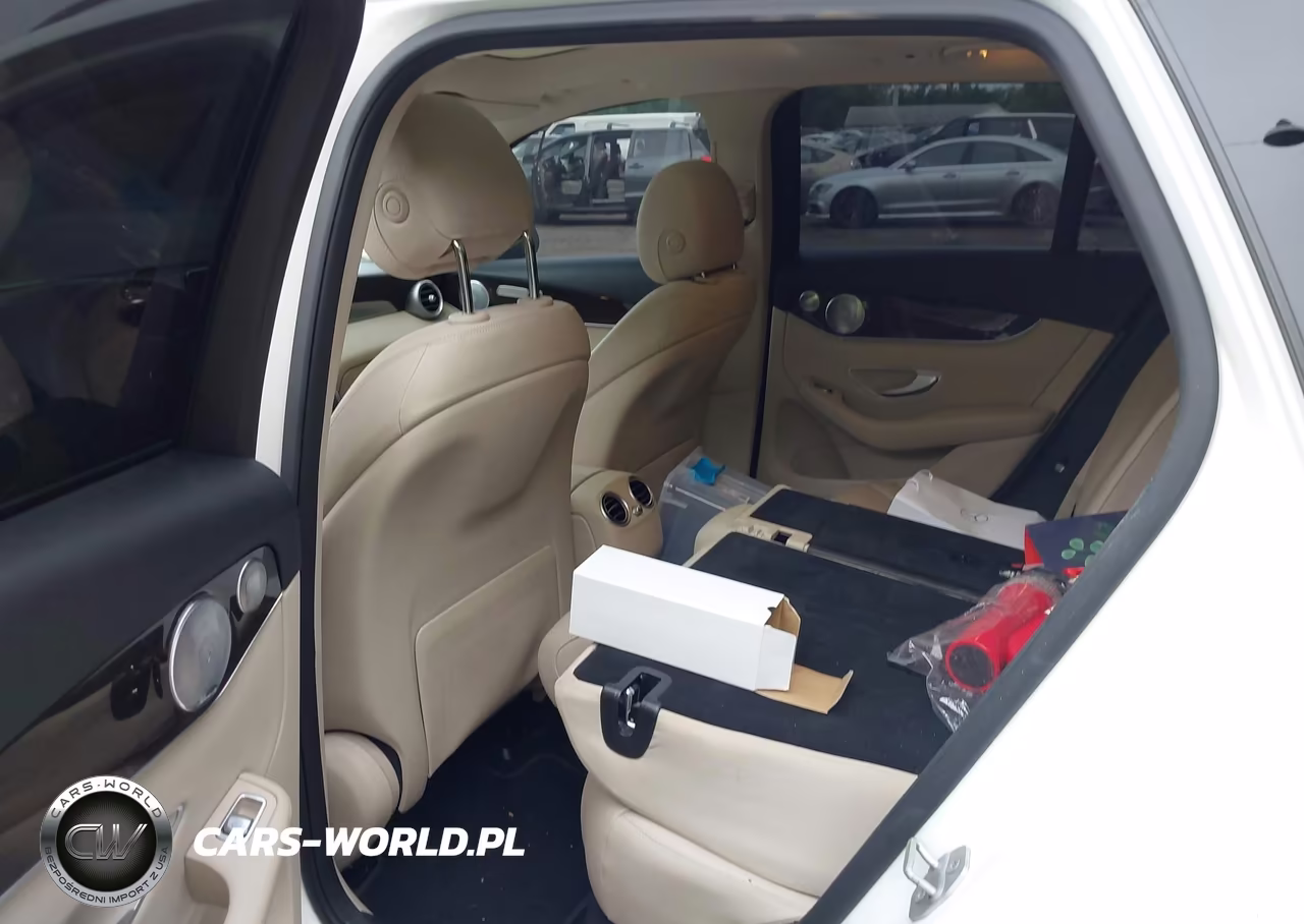 2016 Mercedes-Benz Glc 300 4Matic VIN:WDC0G4KB6GF031949 - 8