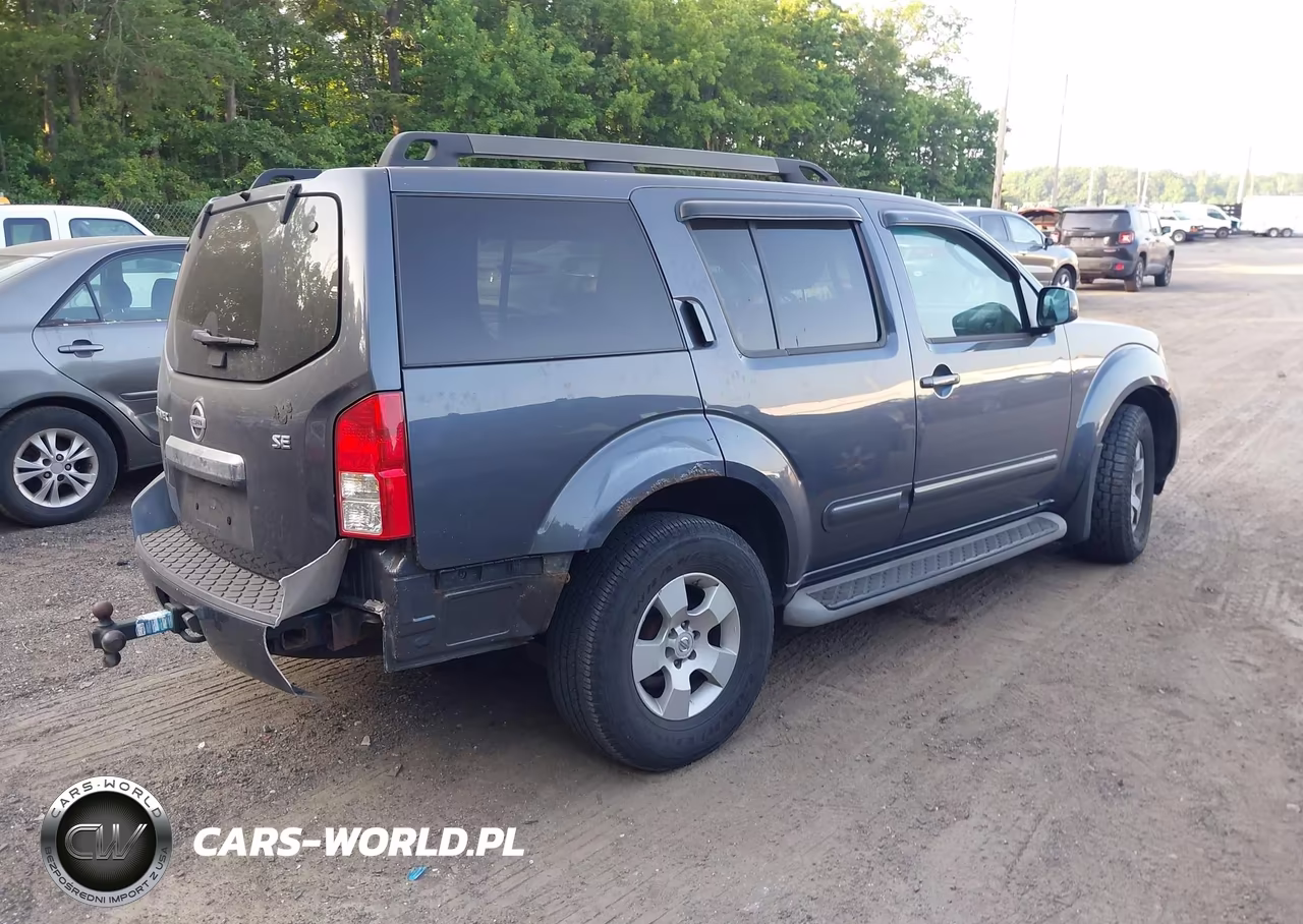 2010 Nissan Pathfinder Se VIN:5N1AR1NB5AC612930 - 4