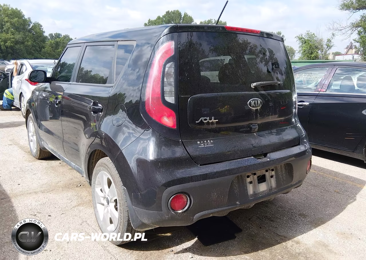 2018 Kia Soul VIN:KNDJN2A20J7895662 - 3