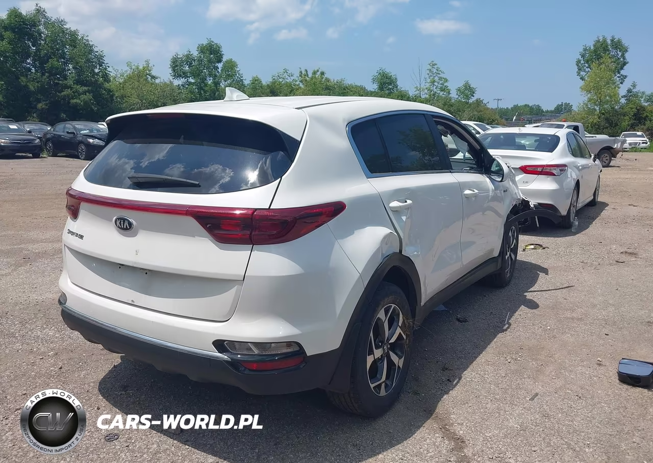 2022 Kia Sportage Lx VIN:KNDPMCAC2N7007544 - 4