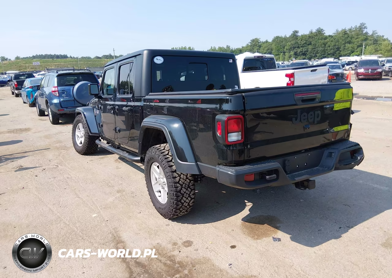 2023 Jeep Gladiator Sport S 4X4 VIN:1C6JJTAG2PL532025 - 3