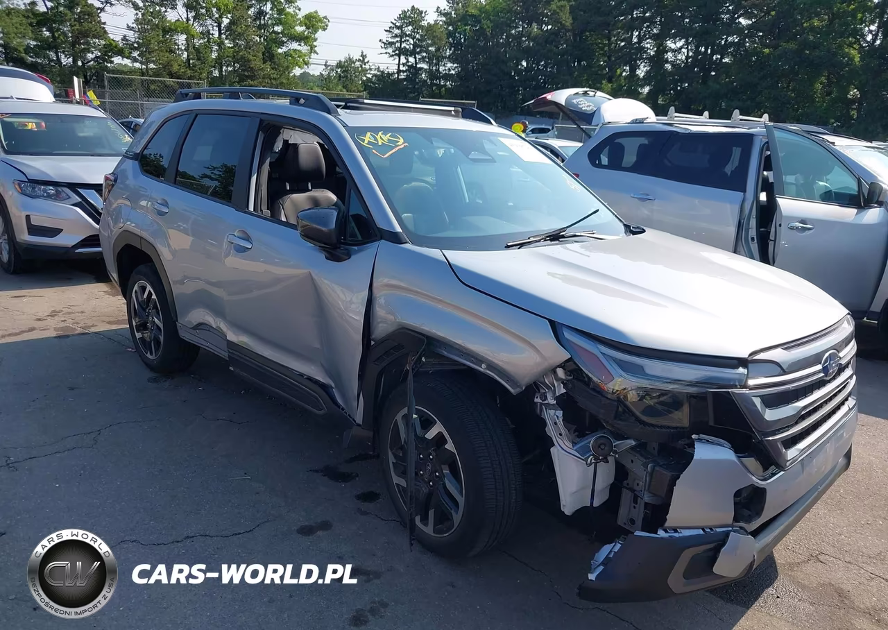 2025 Subaru Forester Limited – zdjęcie 1 z 11