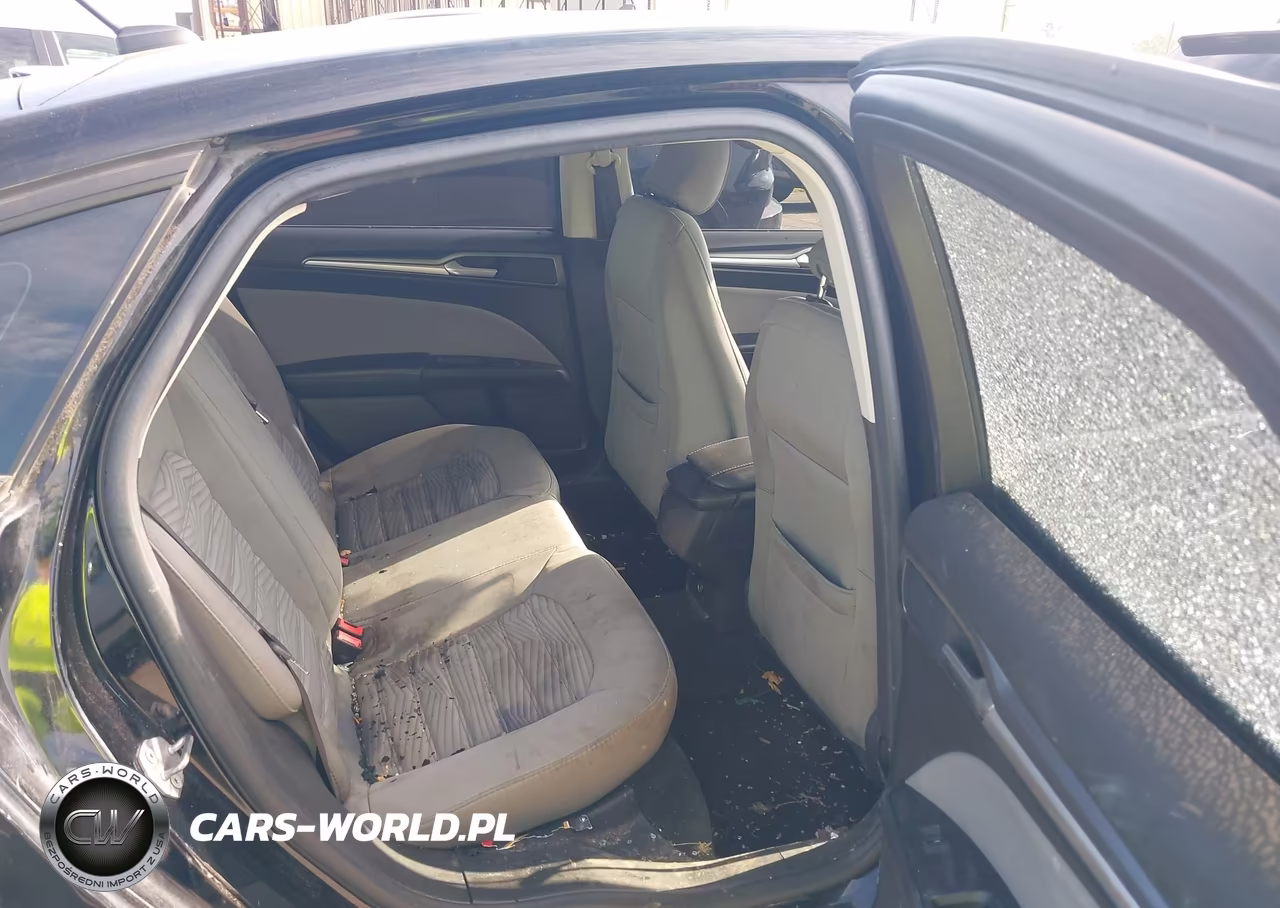 2016 Ford Fusion S VIN:3FA6P0G71GR313518 - 8