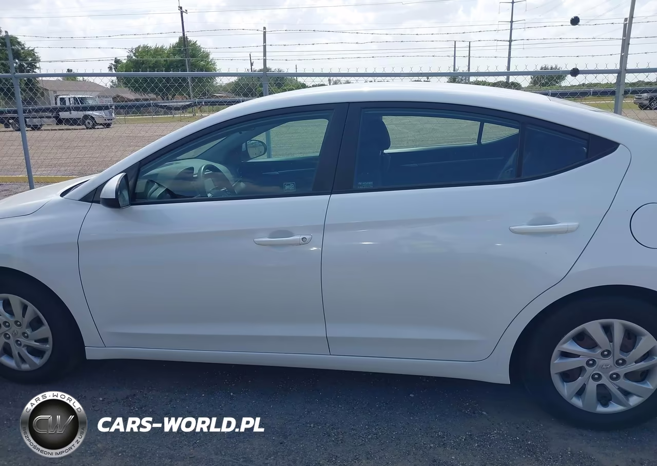 2020 Hyundai Elantra Se VIN:5NPD74LF2LH618142 - 14