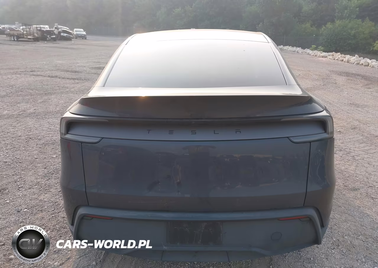 2026 Tesla Model Y Premium Rear-Wheel Drive-Rear-Wheel Drive VIN:7SAYGDED6TF420260 - 16