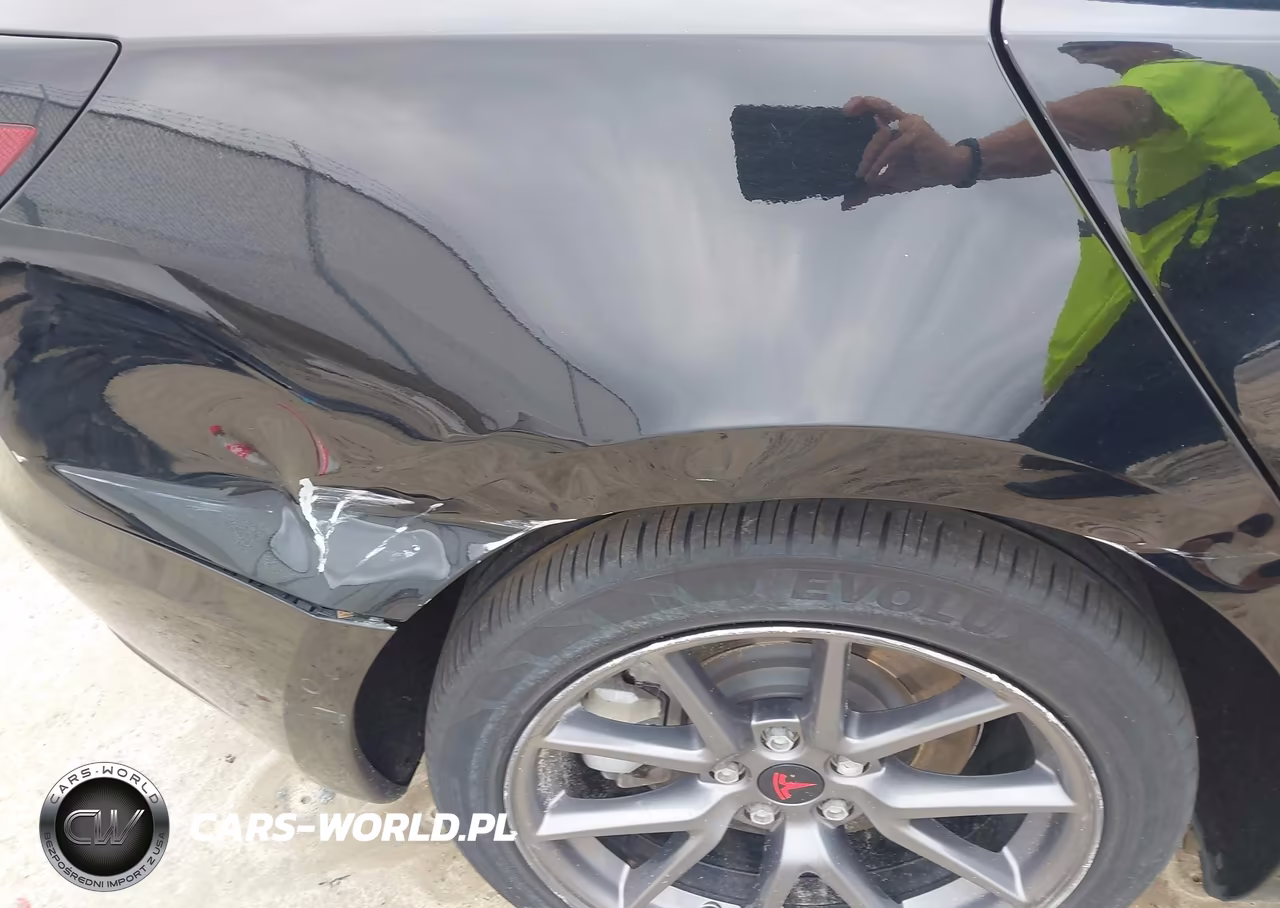 2021 Tesla Model 3 VIN:5YJ3E1EA0MF085984 - 21