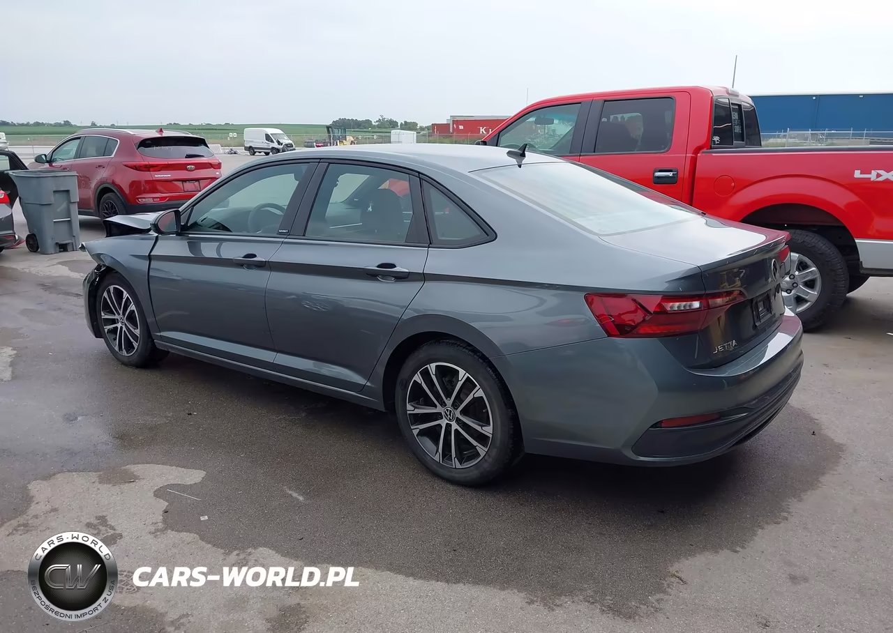 2023 Volkswagen Jetta 1.5T Sport VIN:3VWBM7BU8PM022970 - 3