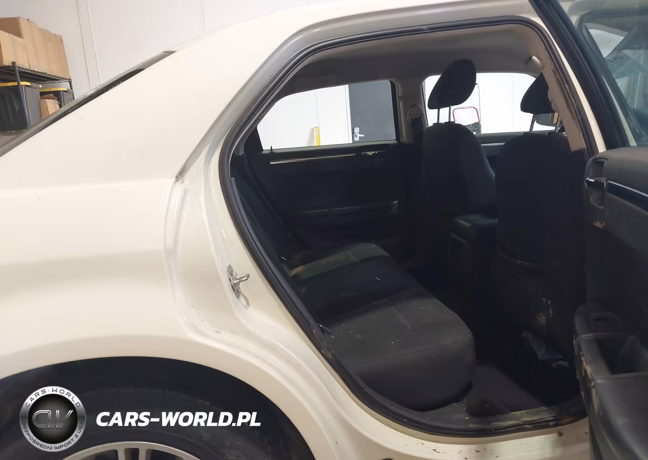 2009 Chrysler 300 Lx VIN:2C3KA43D99H614585 - 8