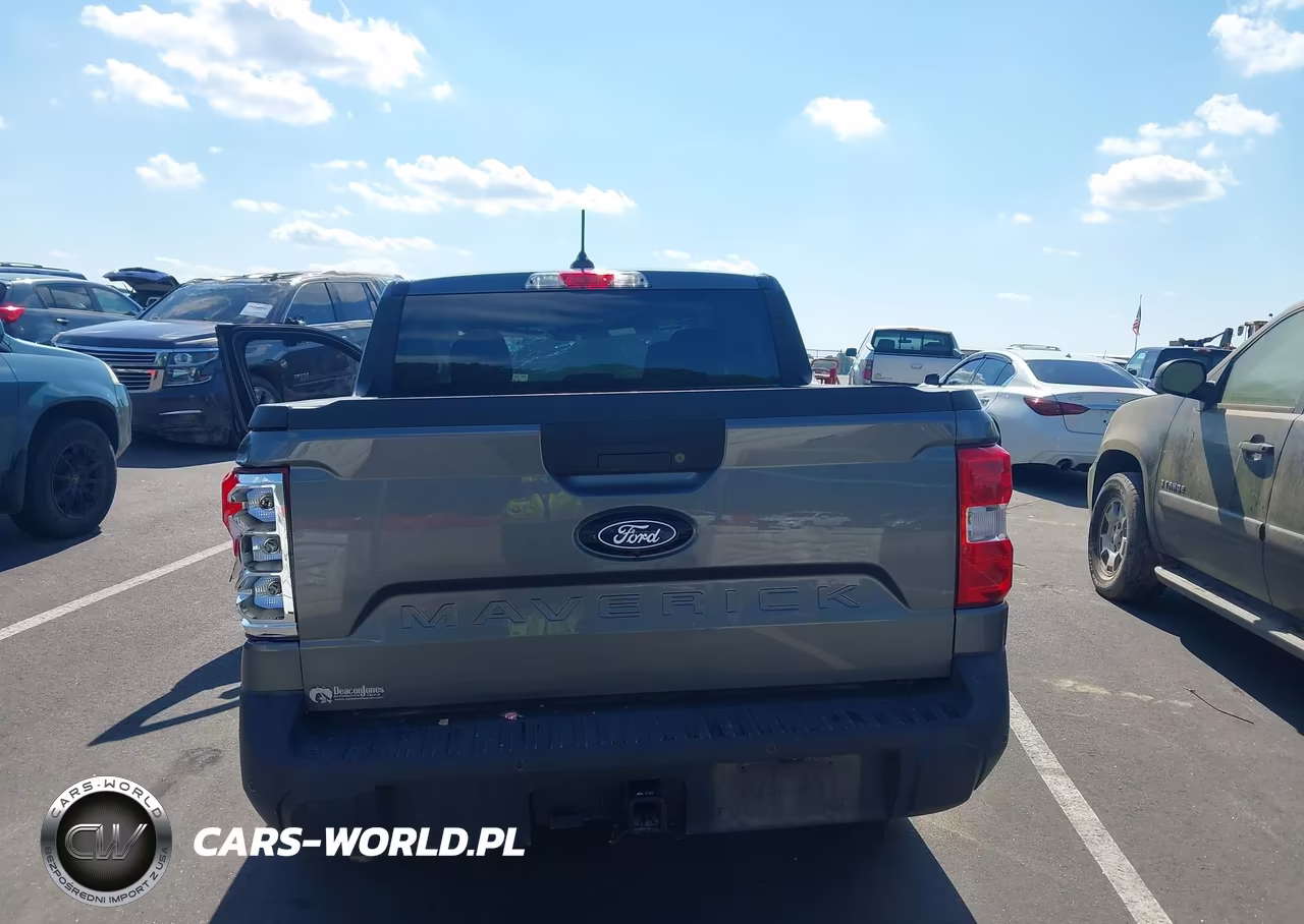 2025 Ford Maverick Xlt VIN:3FTTW8H30SRB08629 - 16