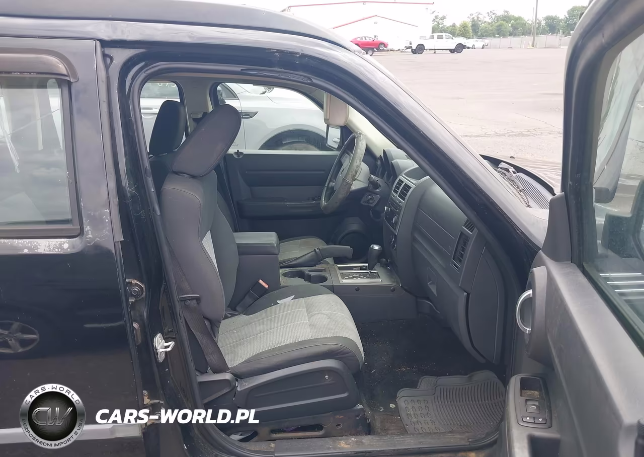 2007 Dodge Nitro Sxt VIN:1D8GU28KX7W529212 - 5