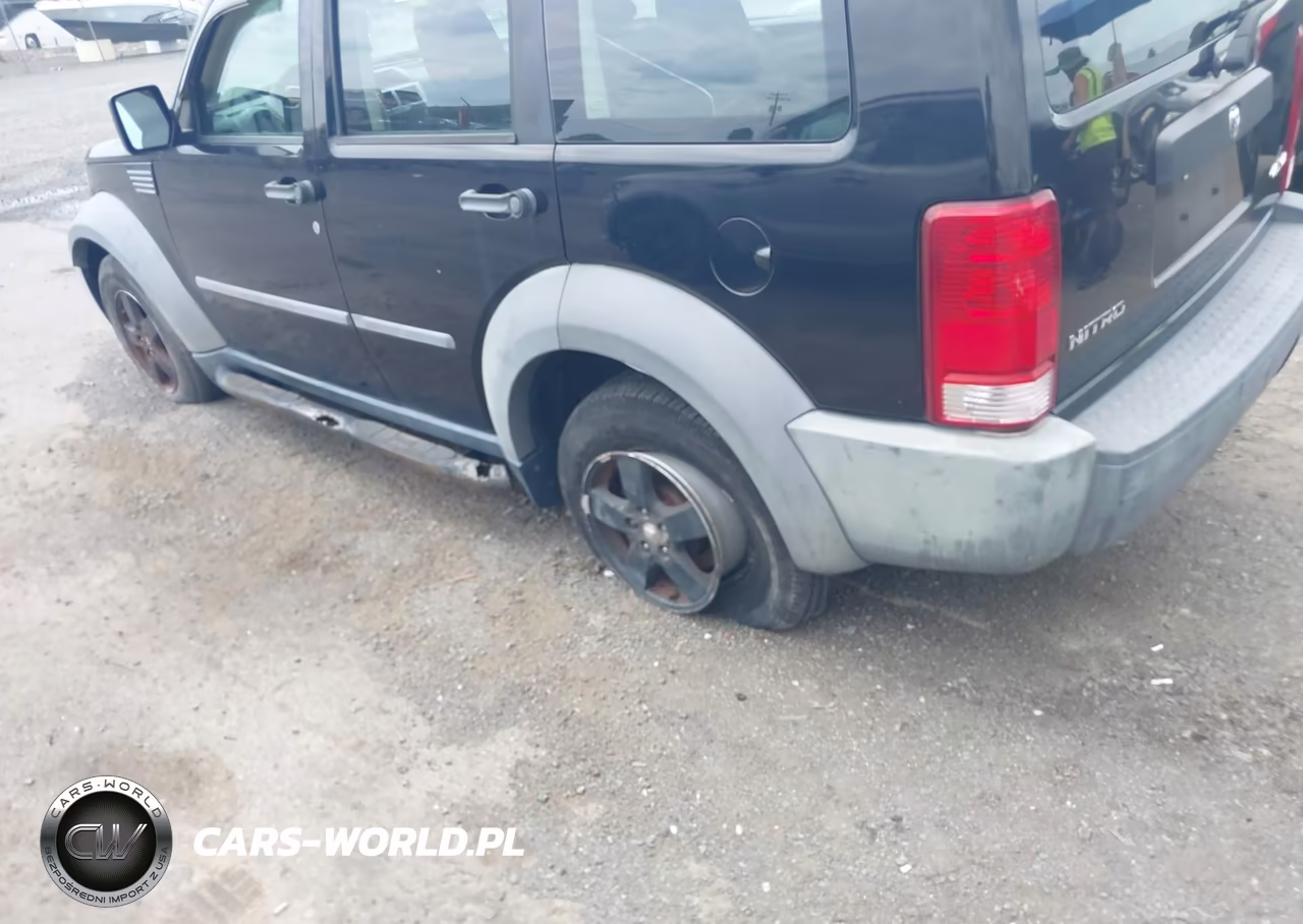 2007 Dodge Nitro Sxt VIN:1D8GU28KX7W529212 - 6