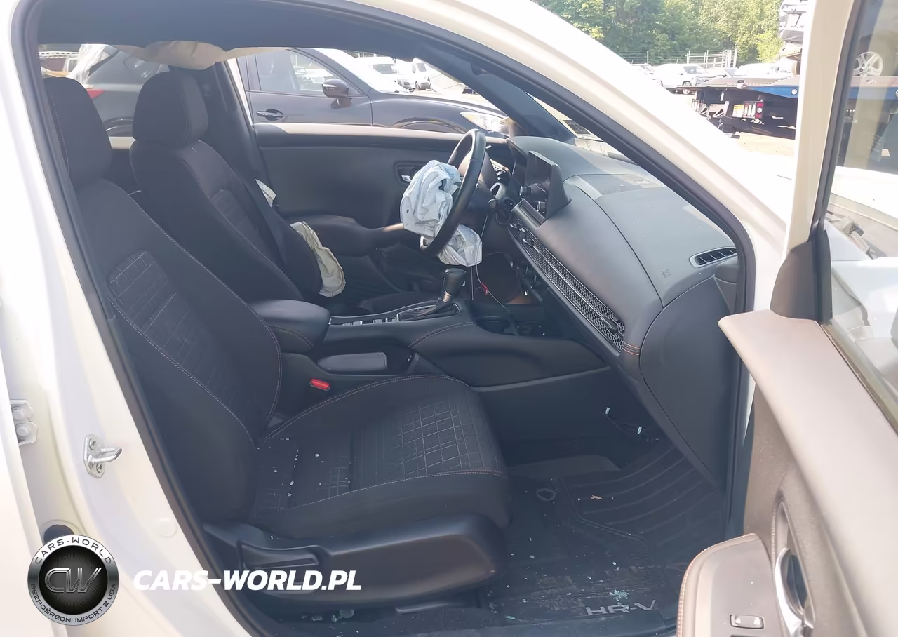 2025 Honda Hr-V Awd Sport VIN:3CZRZ2H54SM720131 - 5