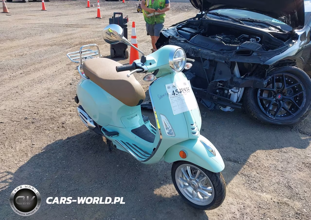 2021 Vespa Primavera-Sprint 150 – zdjęcie 1 z 13