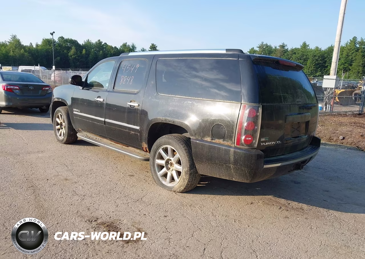 2010 GMC Yukon Xl 1500 Denali VIN:1GKUKMEF2AR160429 - 3