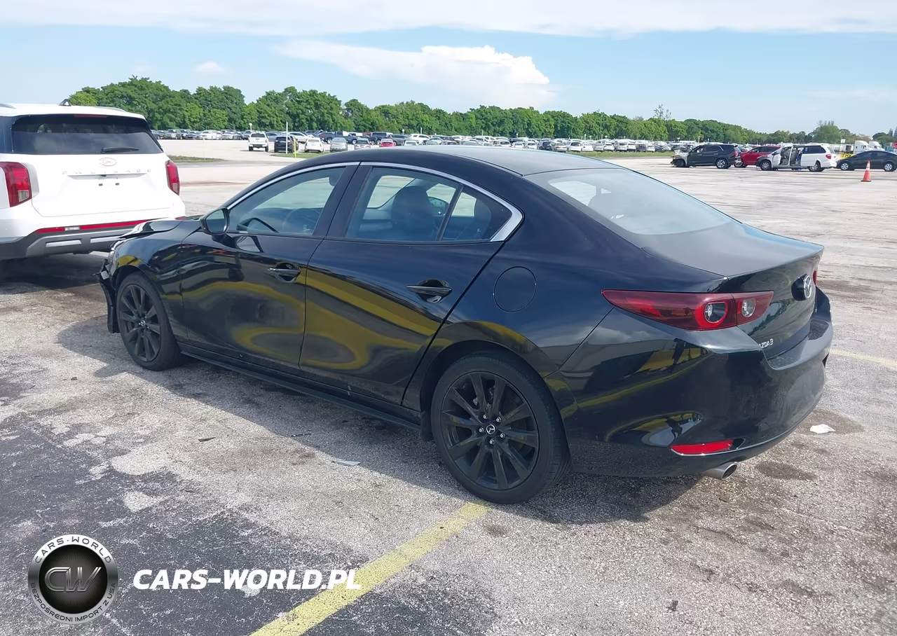 2025 Mazda Mazda3 2.5 S Select Sport VIN:JM1BPABM5S1760741 - 3