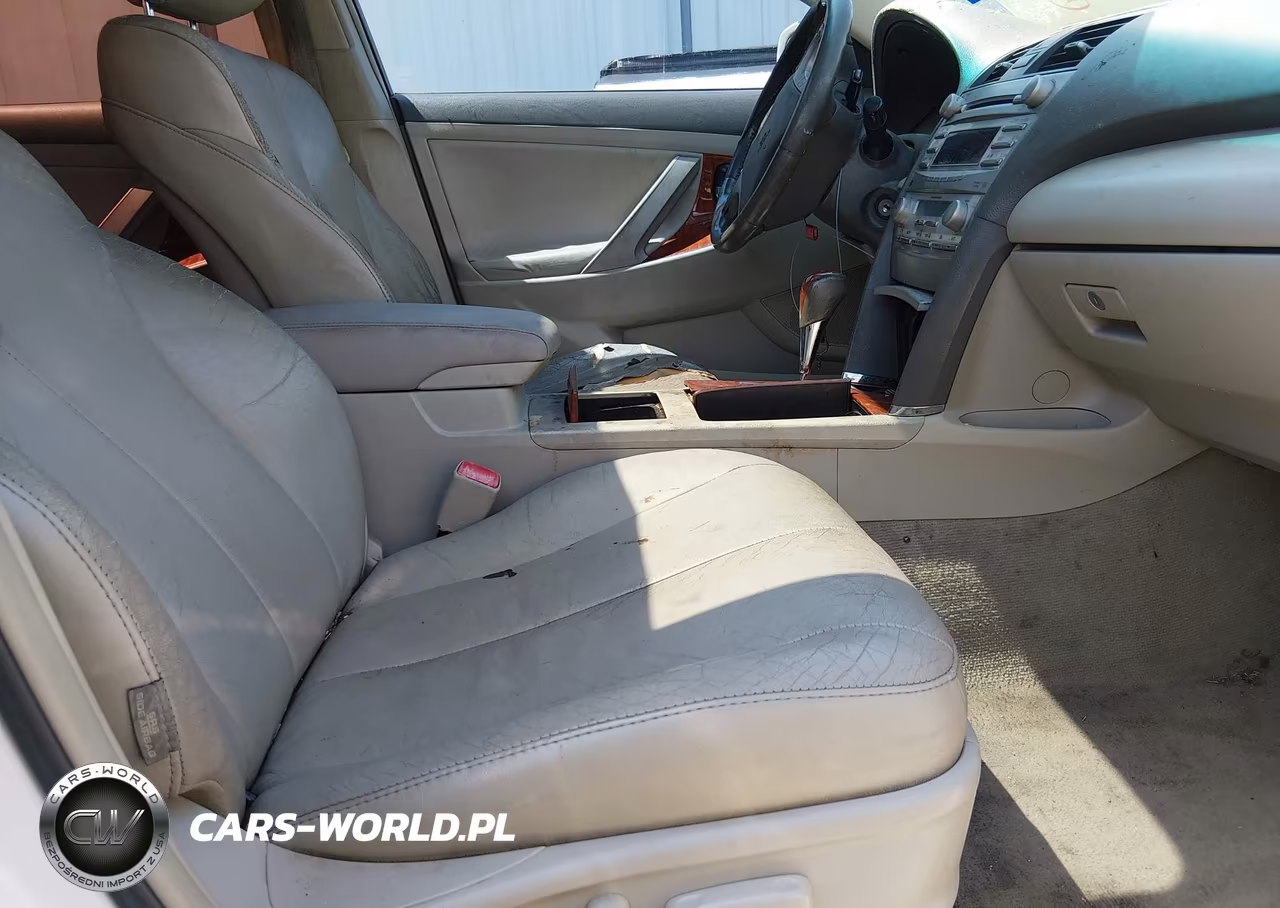 2011 Toyota Camry Xle VIN:4T4BF3EKXBR106357 - 5