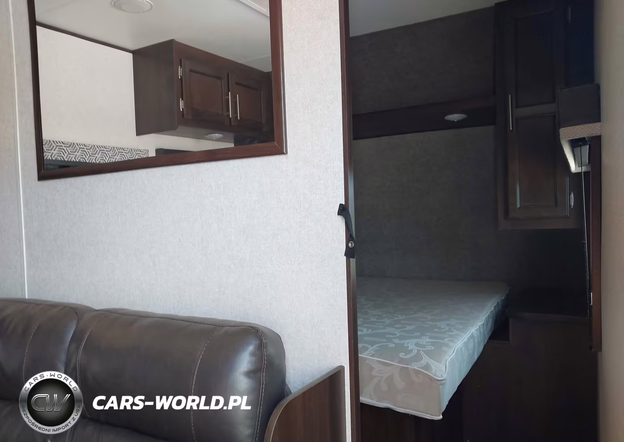 2019 Jayco Jay Flight Slx VIN:1UJBJ0BN8K17V0063 - 5