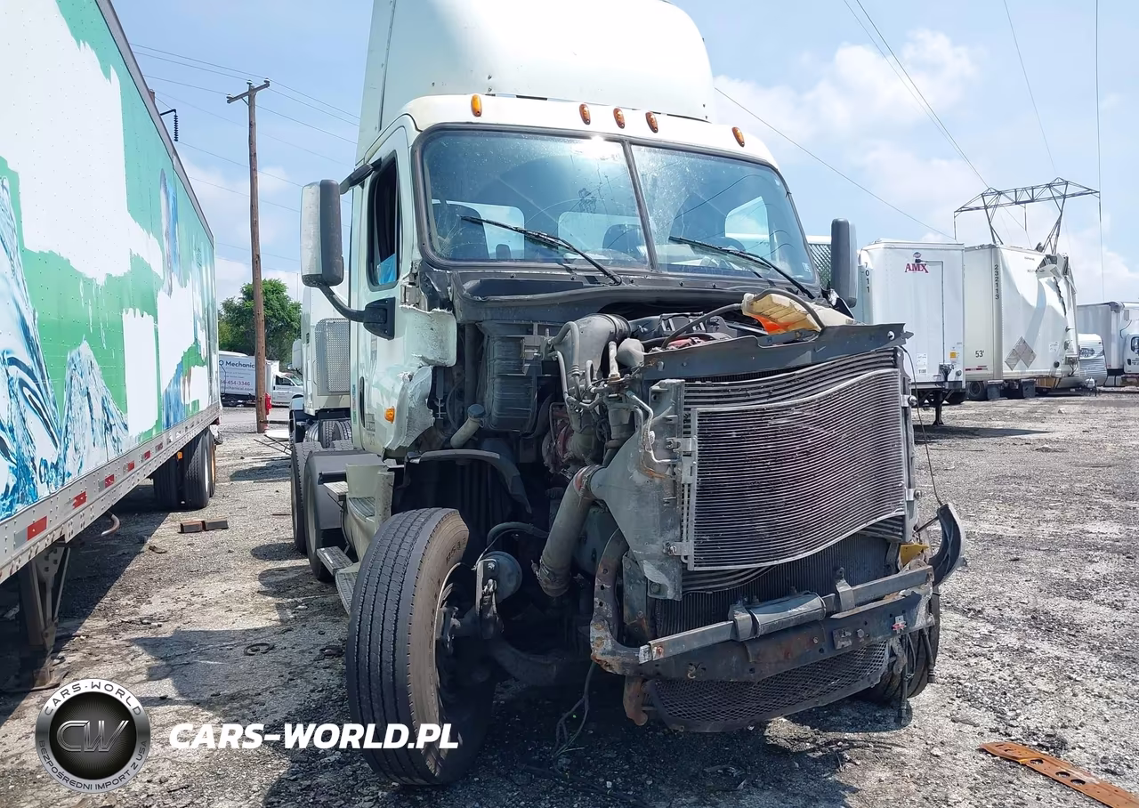 2013 Freightliner Cascadia 125