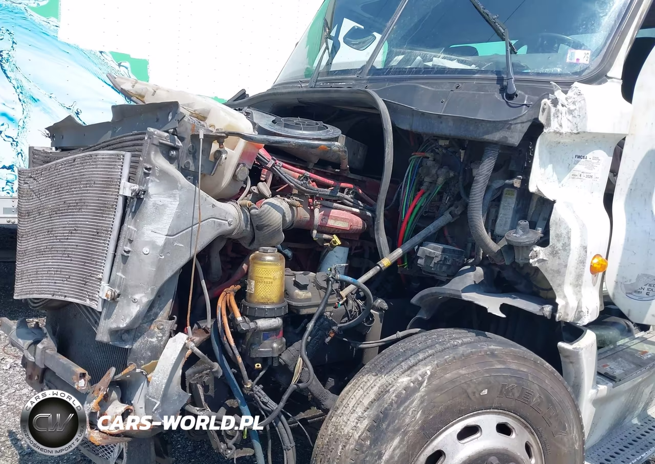 2013 Freightliner Cascadia 125 VIN:1FUJGEBG6DLFB1117 - 11