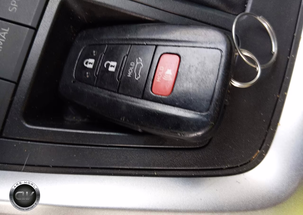 2020 Toyota Rav4 Xle Premium VIN:JTMC1RFVXLD060012 - 11