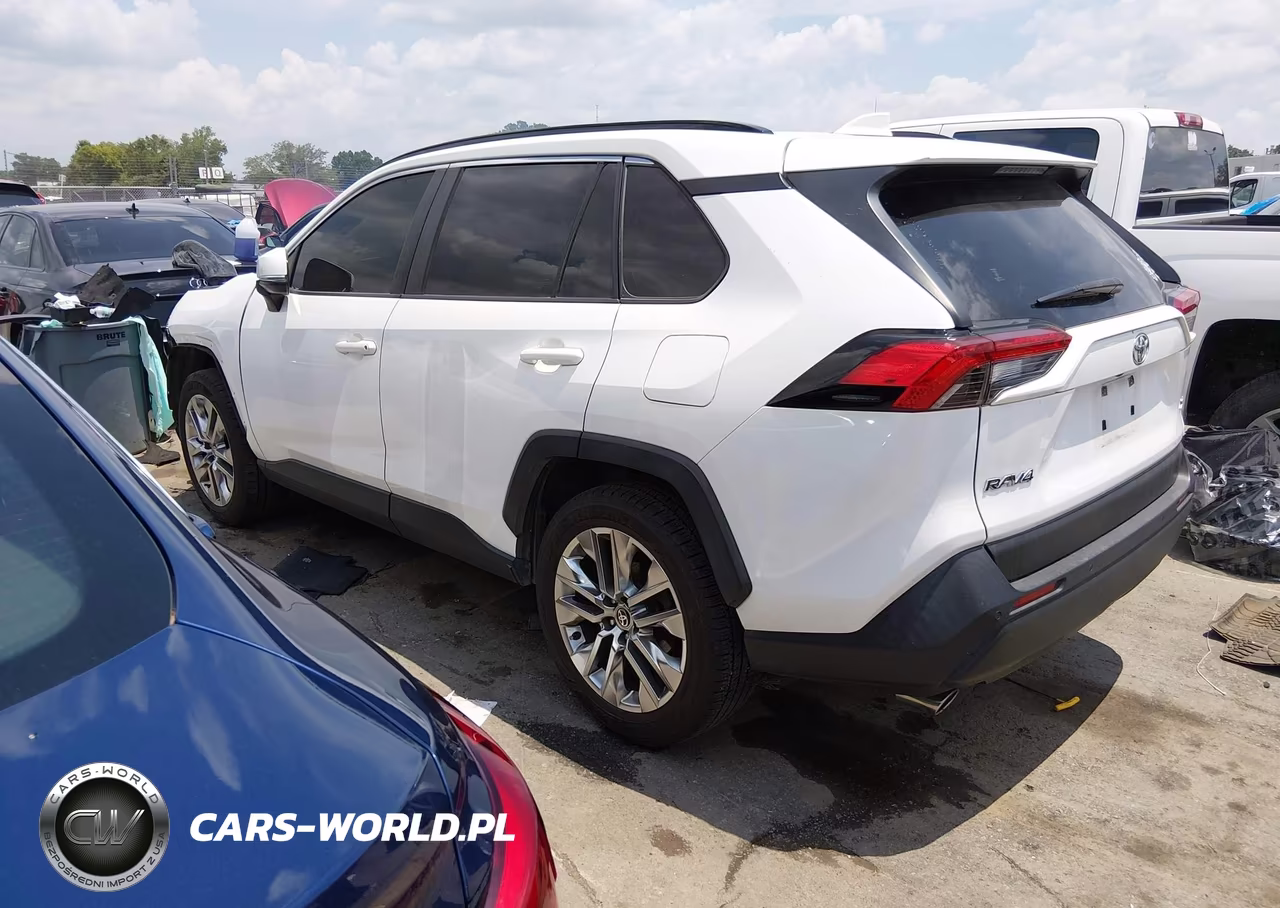 2020 Toyota Rav4 Xle Premium VIN:JTMC1RFVXLD060012 - 3