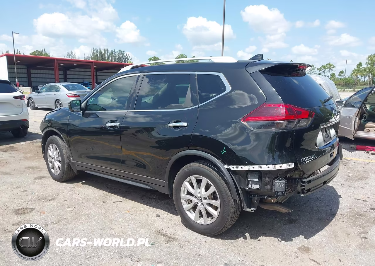 2019 Nissan Rogue S VIN:5N1AT2MTXKC807957 - 3
