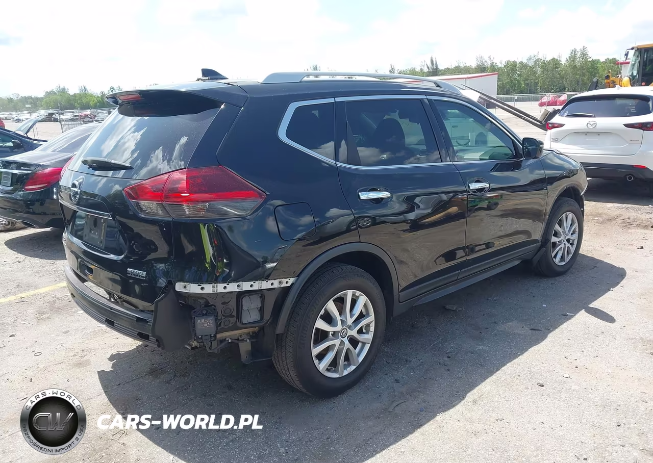 2019 Nissan Rogue S VIN:5N1AT2MTXKC807957 - 4