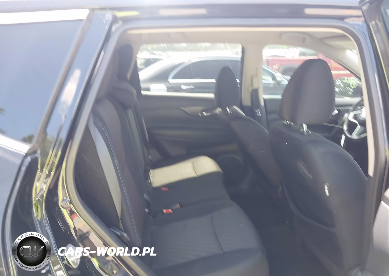 2019 Nissan Rogue S VIN:5N1AT2MTXKC807957 - 8