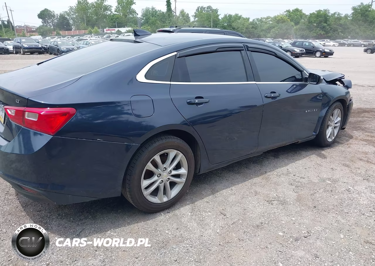 2016 Chevrolet Malibu 1Lt VIN:1G1ZE5ST0GF320092 - 4