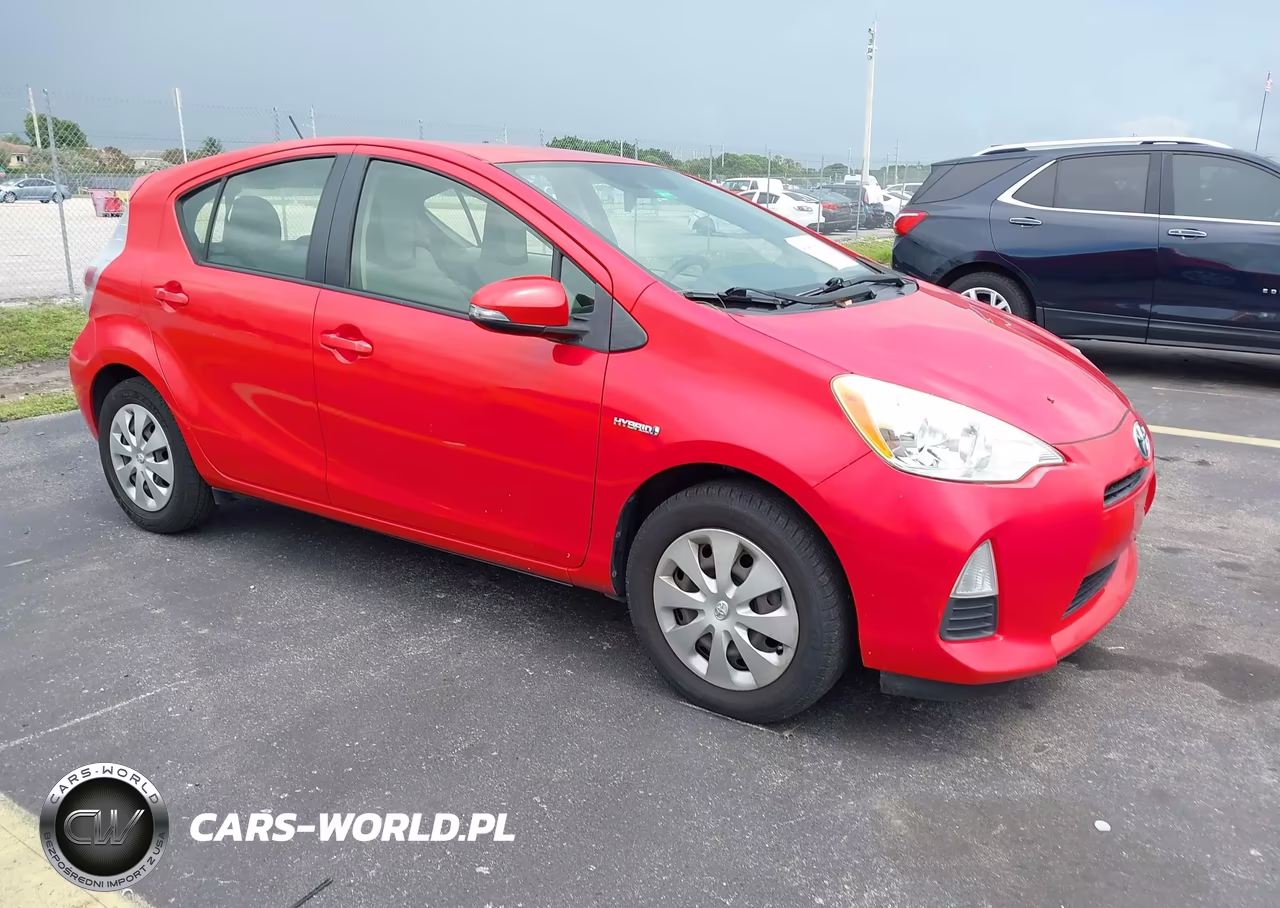 2014 Toyota Prius C One