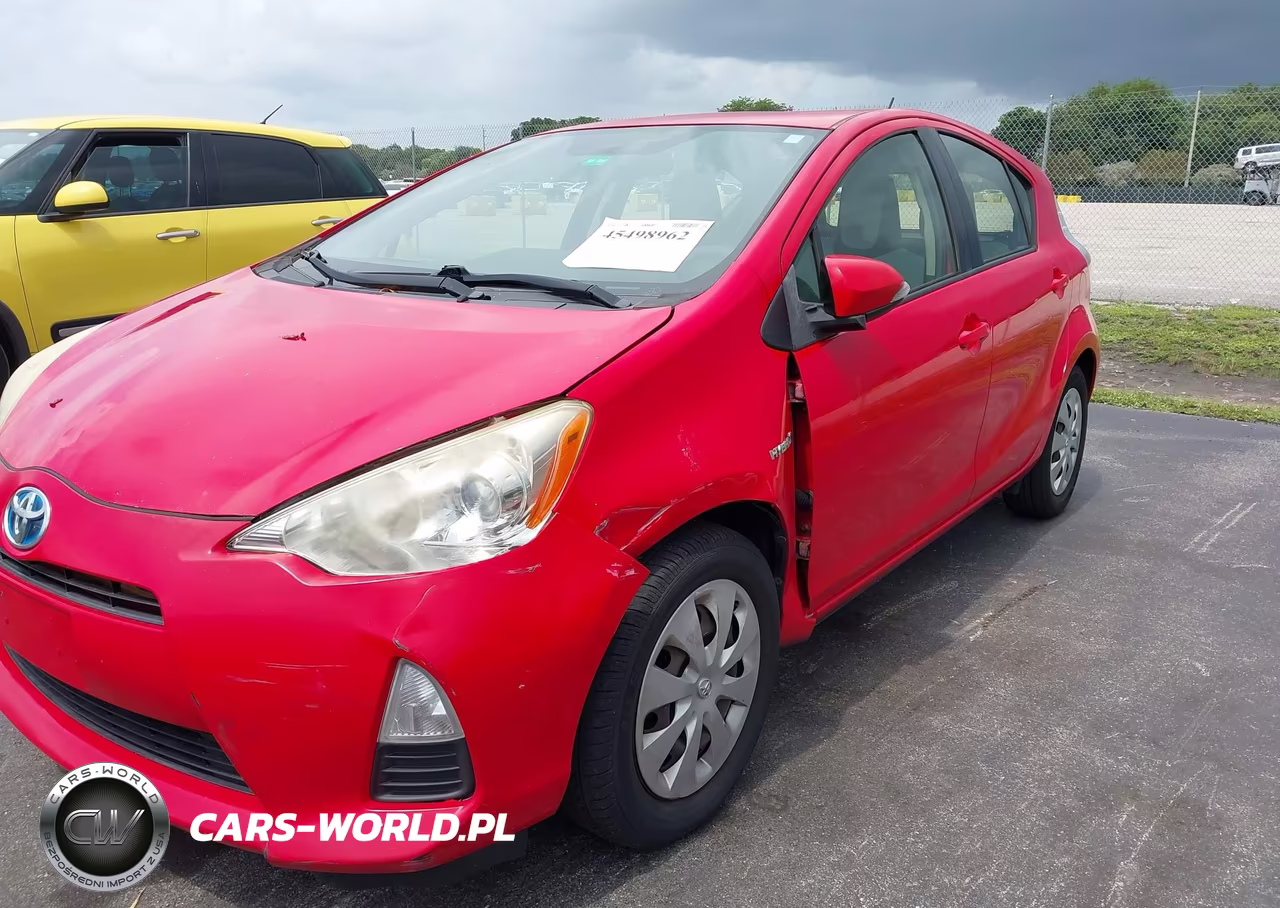 2014 Toyota Prius C One VIN:JTDKDTB36E1083182 - 6