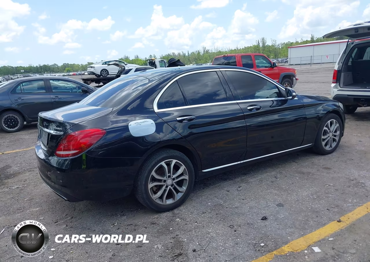 2015 Mercedes-Benz C 300 4Matic VIN:55SWF4KB1FU004677 - 13